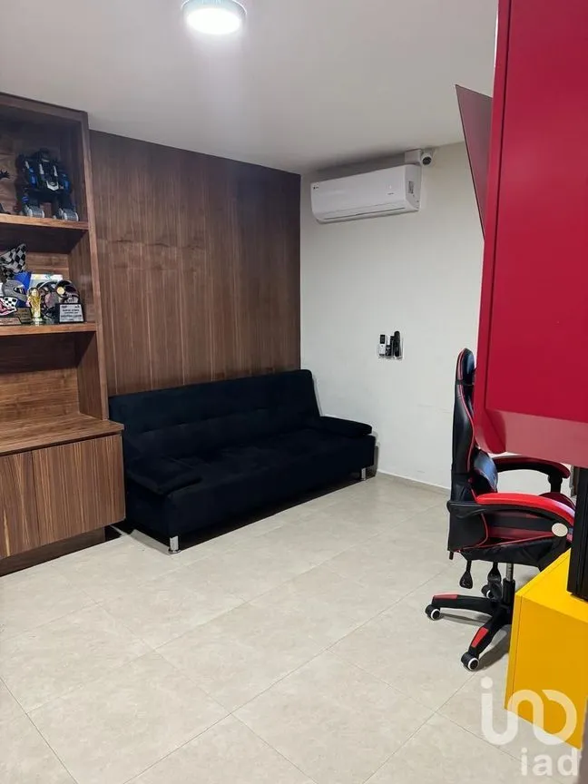 Casa en Venta en Valle de San Angel Sect Frances, San Pedro Garza García, Nuevo León | NEX-229071 | iad México | Foto 43 de 49