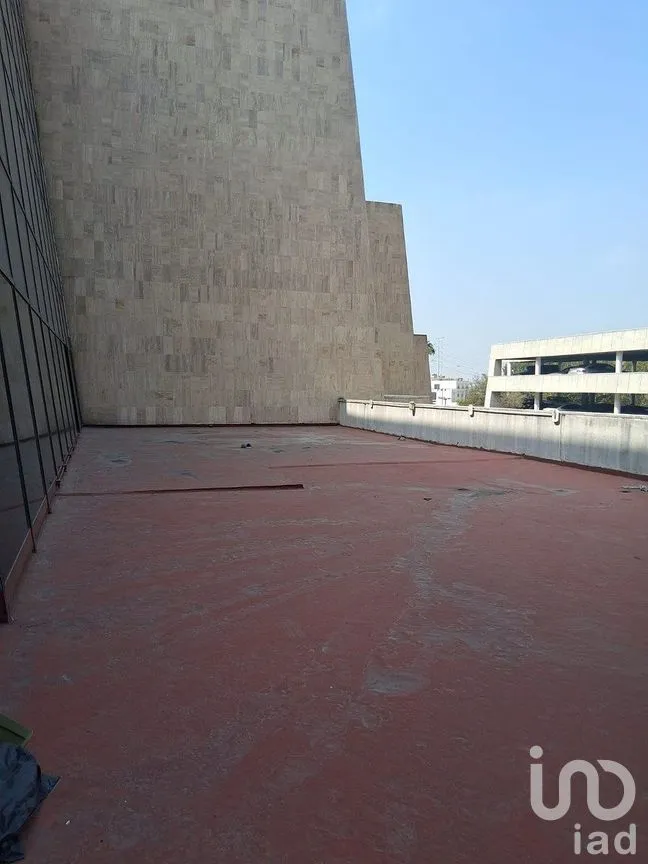 Oficina en Venta en Residencial San Agustin 1 Sector, San Pedro Garza García, Nuevo León | NEX-292211 | iad México | Foto 2 de 7