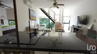 NEX-226453 - Departamento en Venta, con 3 recamaras, con 3 baños, con 180 m2 de construcción.