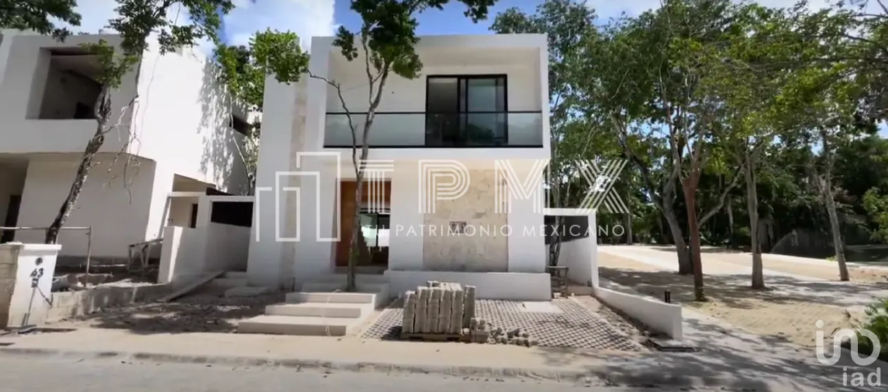 Casa en Venta en Akumal, Tulum, Quintana Roo | NEX-267077 | iad México | Foto 1 de 14