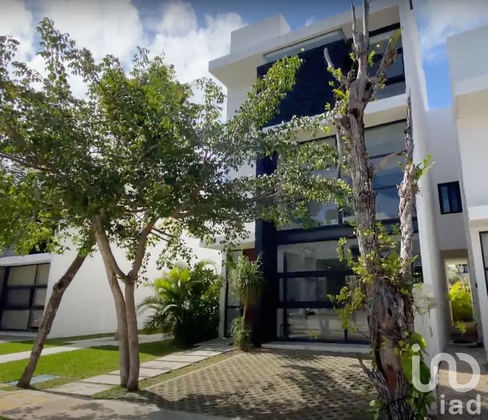 Casa en Venta en Akumal, Tulum, Quintana Roo | NEX-267097 | iad México | Foto 1 de 18