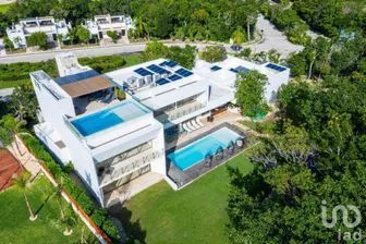 NEX-267263 - Casa en Venta, con 4 recamaras, con 7 baños, con 1300 m2 de construcción.