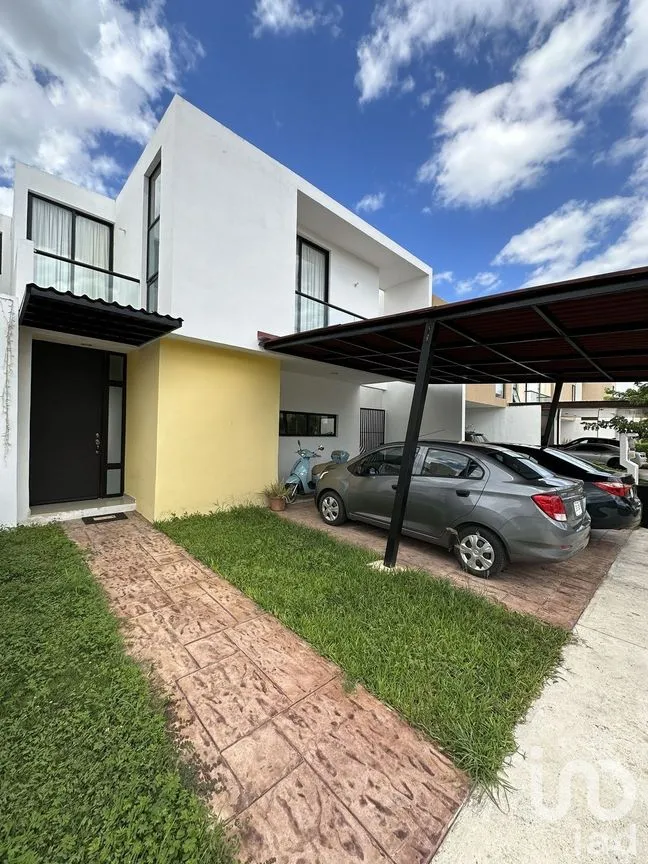 Casa en Venta en Floresta, Mérida, Yucatán | NEX-232158 | iad México | Foto 1 de 14