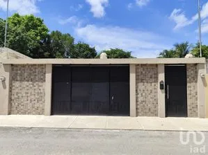 NEX-267456 - Casa en Venta, con 1 recamara, con 1 baño, con 65 m2 de construcción en Motul de Carrillo Puerto Centro, CP 97430, Yucatán.