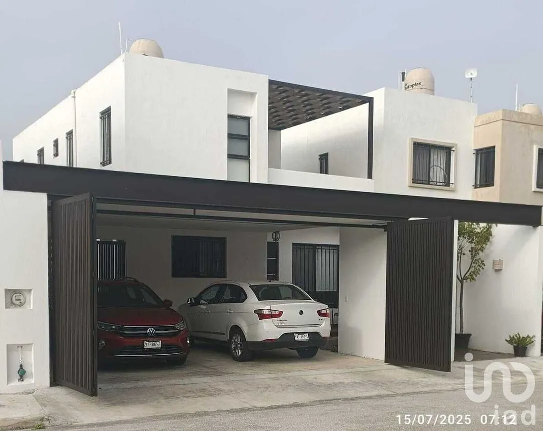 Casa en Venta en Gran San Pedro Cholul, Mérida, Yucatán | NEX-270495 | iad México | Foto 1 de 14