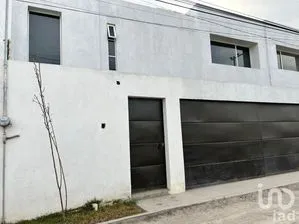 NEX-209665 - Casa en Venta, con 3 recamaras, con 2 baños, con 190 m2 de construcción en San Miguel Zinacantepec, CP 51350, Estado De México.