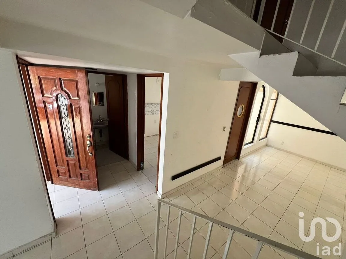 Casa en Venta en Lázaro Cárdenas, Toluca, Estado De México | NEX-228426 | iad México | Foto 13 de 16