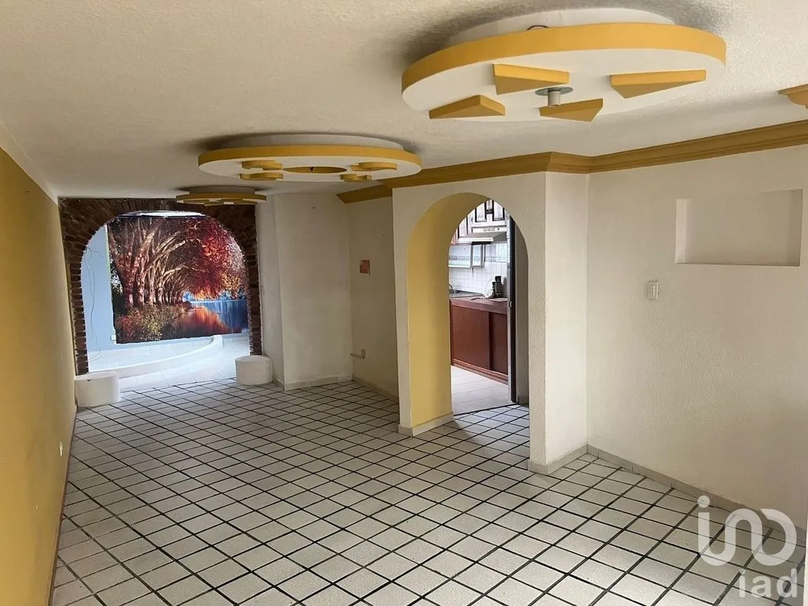 Casa en Renta en Morelos 2a Secc, Toluca, Estado De México | NEX-229032 | iad México | Foto 3 de 15