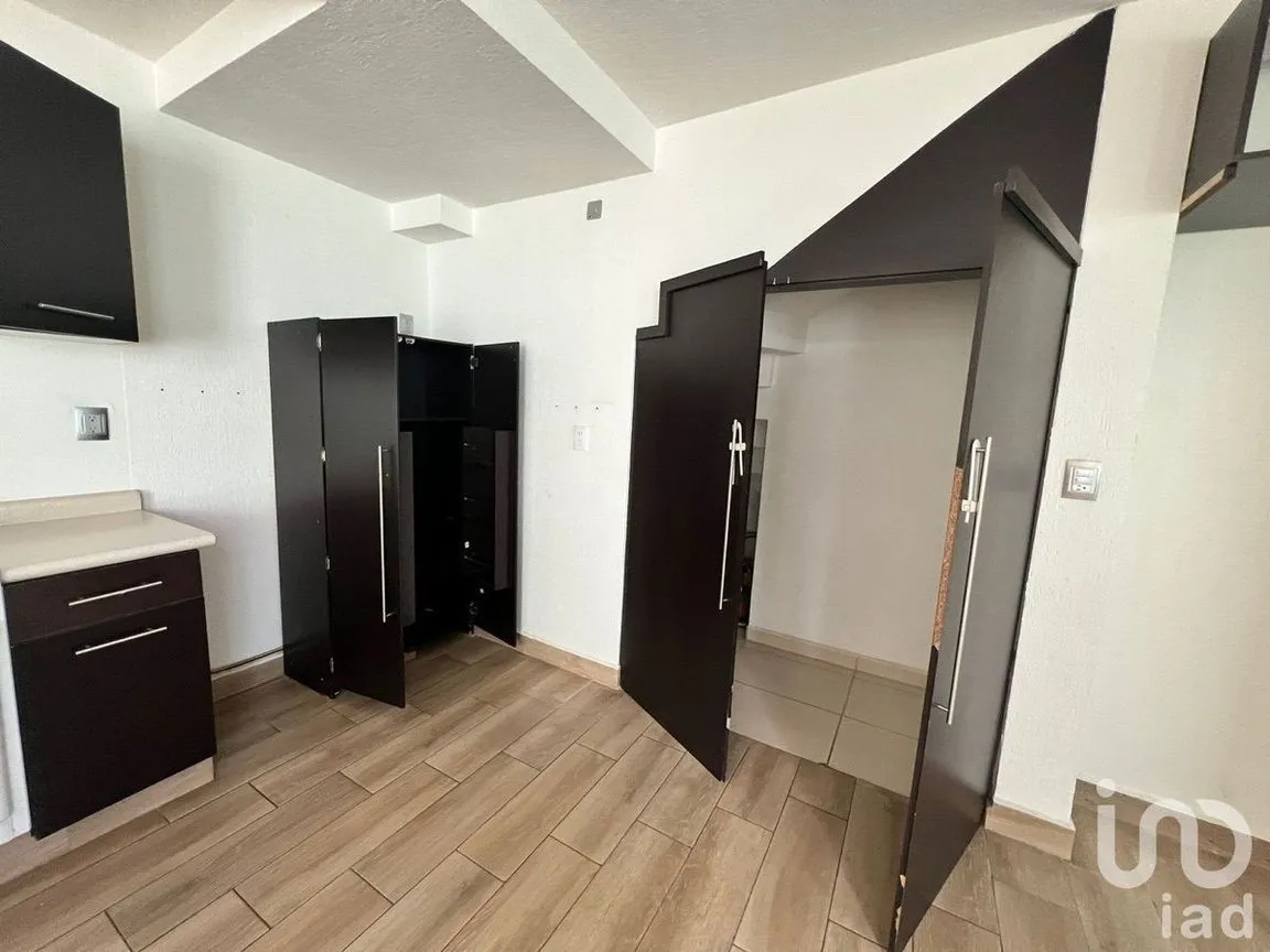Casa en Venta en San Luis Mextepec, Zinacantepec, Estado De México | NEX-229114 | iad México | Foto 2 de 21
