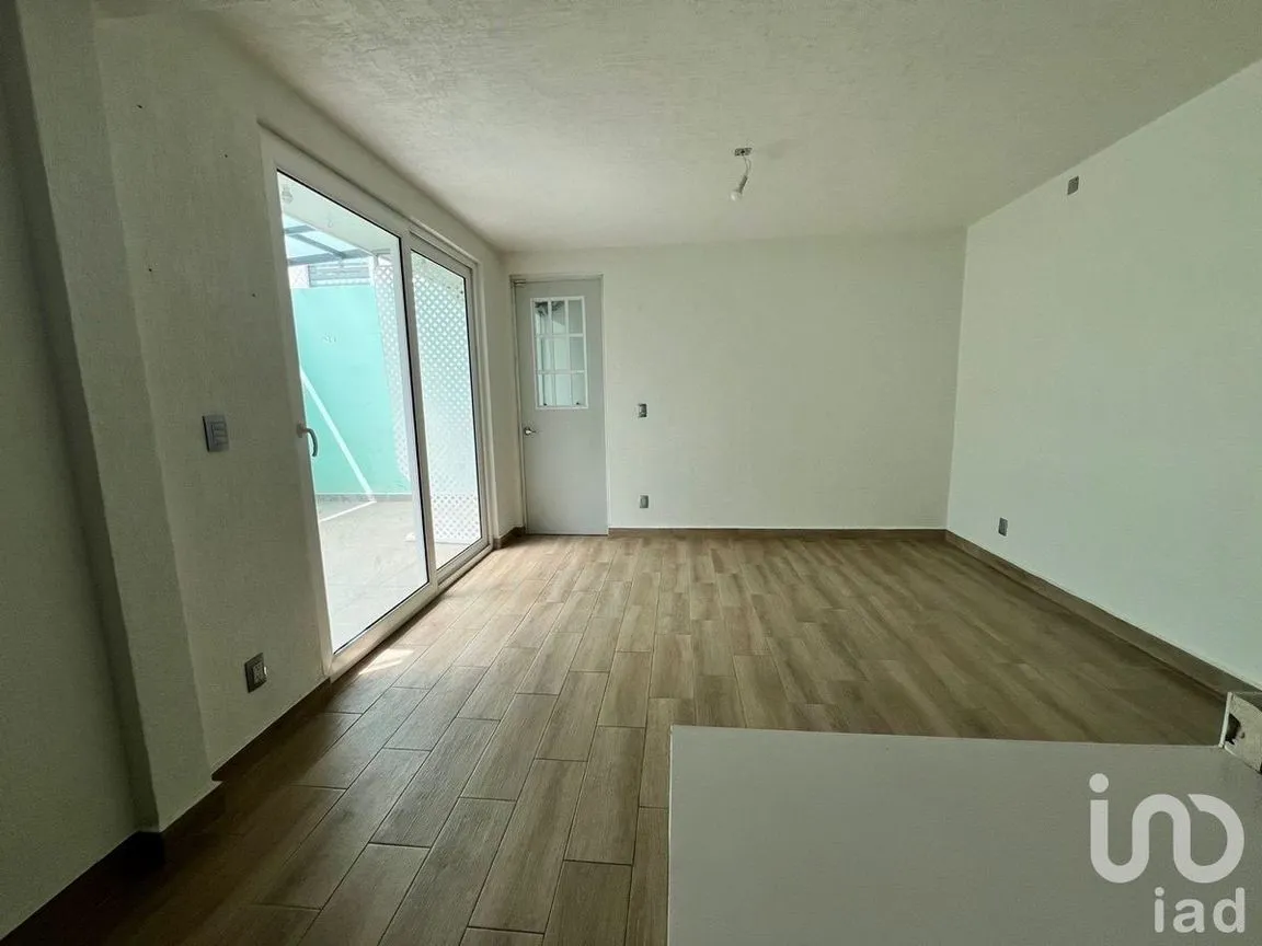 Casa en Venta en San Luis Mextepec, Zinacantepec, Estado De México | NEX-229114 | iad México | Foto 3 de 21