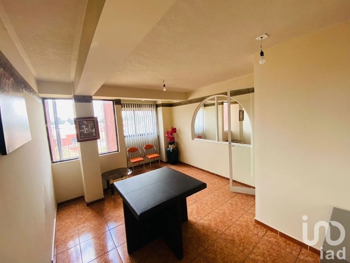 Oficina en Renta en San Francisco Coaxusco, Metepec, Estado De México | NEX-229629 | iad México | Foto 2 de 8