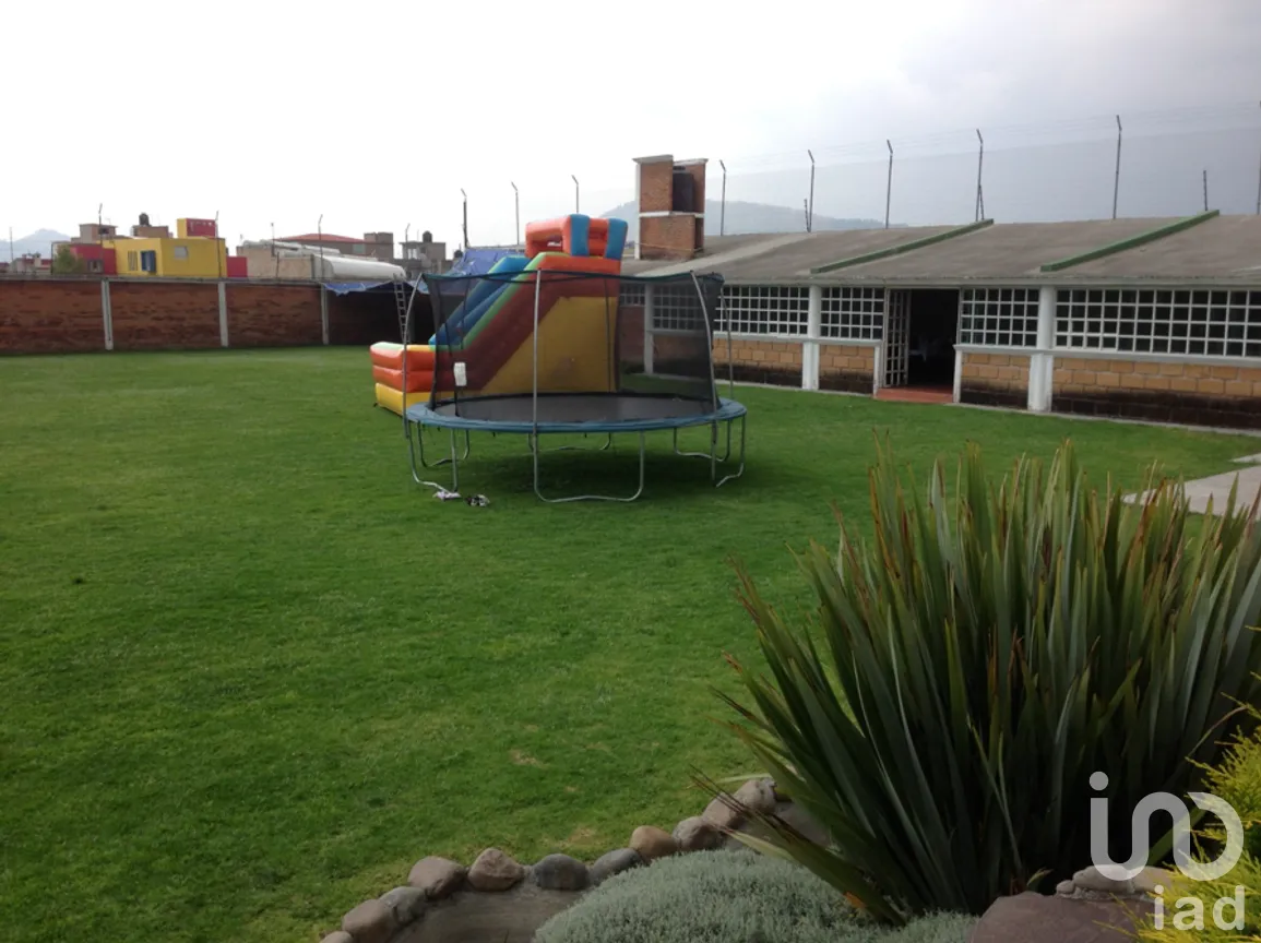 Local en Venta en Deportiva, Zinacantepec, Estado De México | NEX-229821 | iad México | Foto 8 de 23