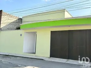 NEX-278306 - Casa en Venta, con 3 recamaras, con 3 baños, con 320 m2 de construcción en San Buenaventura, CP 50110, Estado de México.