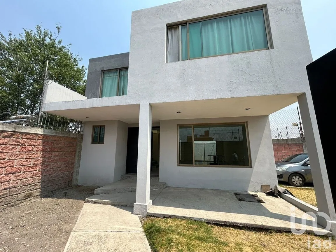 Casa en Venta en Álvaro Obregón, San Mateo Atenco, Estado de México | NEX-278332 | iad México | Foto 2 de 17