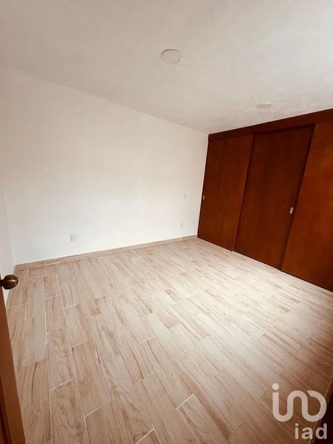 Casa en Venta en Francisco Murguía El Ranchito, Toluca, Estado de México | NEX-278369 | iad México | Foto 11 de 16