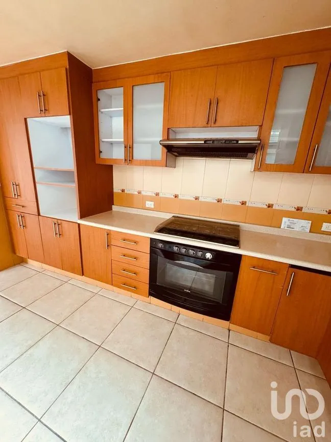Casa en Venta en Francisco Murguía El Ranchito, Toluca, Estado de México | NEX-278369 | iad México | Foto 3 de 16