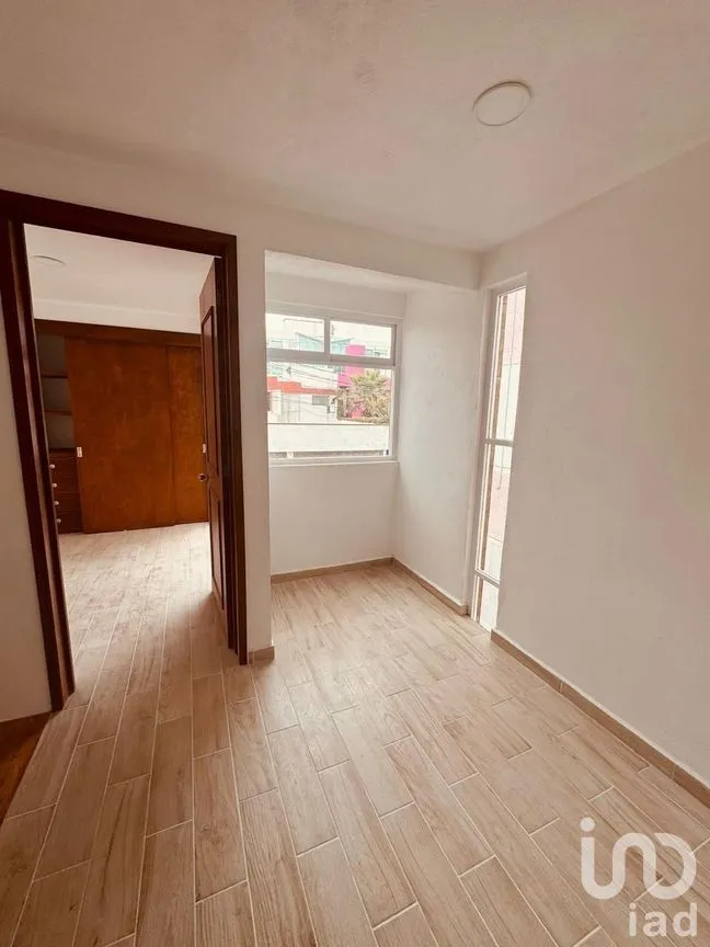 Casa en Venta en Francisco Murguía El Ranchito, Toluca, Estado de México | NEX-278369 | iad México | Foto 7 de 16