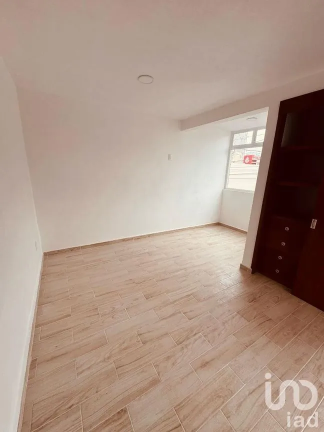 Casa en Venta en Francisco Murguía El Ranchito, Toluca, Estado de México | NEX-278369 | iad México | Foto 8 de 16