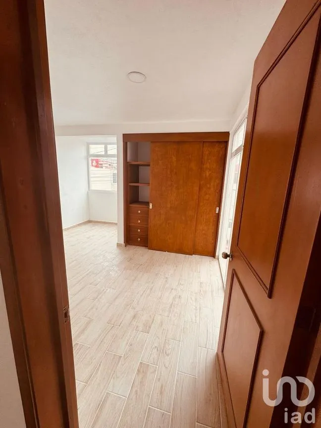 Casa en Venta en Francisco Murguía El Ranchito, Toluca, Estado de México | NEX-278369 | iad México | Foto 9 de 16