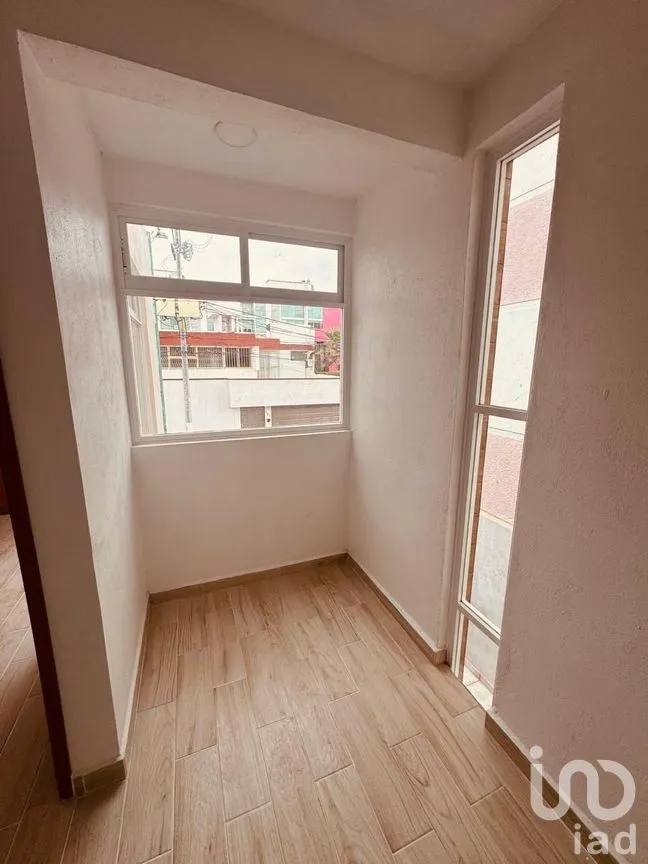 Casa en Venta en Francisco Murguía El Ranchito, Toluca, Estado de México | NEX-278369 | iad México | Foto 10 de 16