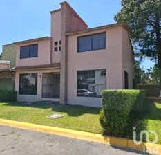 NEX-288113 - Casa en Venta, con 3 recamaras, con 3 baños, con 240 m2 de construcción en San Mateo Otzacatipan, CP 50220, Estado de México.