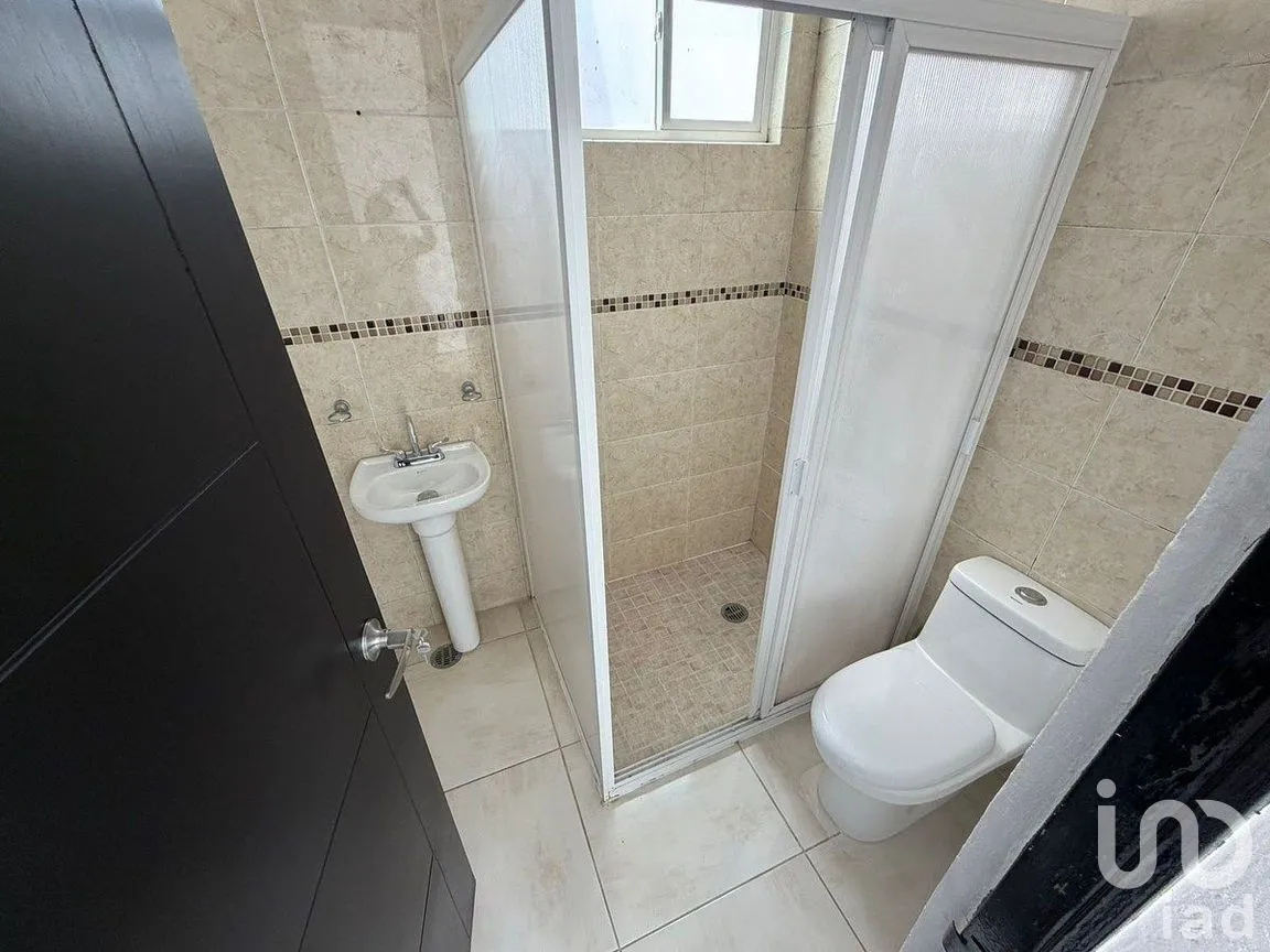 Casa en Venta en San Luis Mextepec, Zinacantepec, Estado de México | NEX-292893 | iad México | Foto 11 de 17