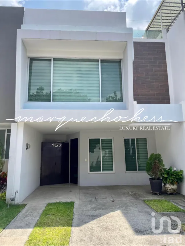 Casa en Venta en San Agustin, Tlajomulco de Zúñiga, Jalisco | NEX-270216 | iad México | Foto 2 de 12