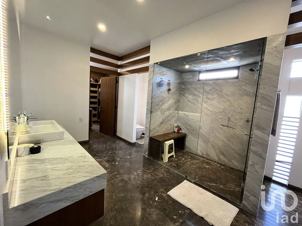 Casa en Venta en Royal Country, Zapopan, Jalisco | NEX-270234 | iad México | Foto 36 de 43