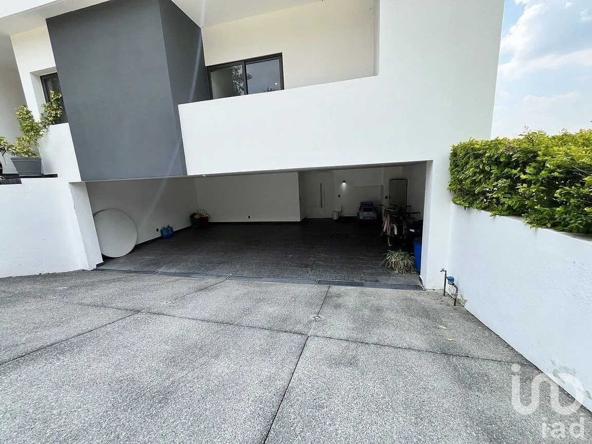 Casa en Venta en Diana Nature Residencial, Zapopan, Jalisco | NEX-292264 | iad México | Foto 3 de 46