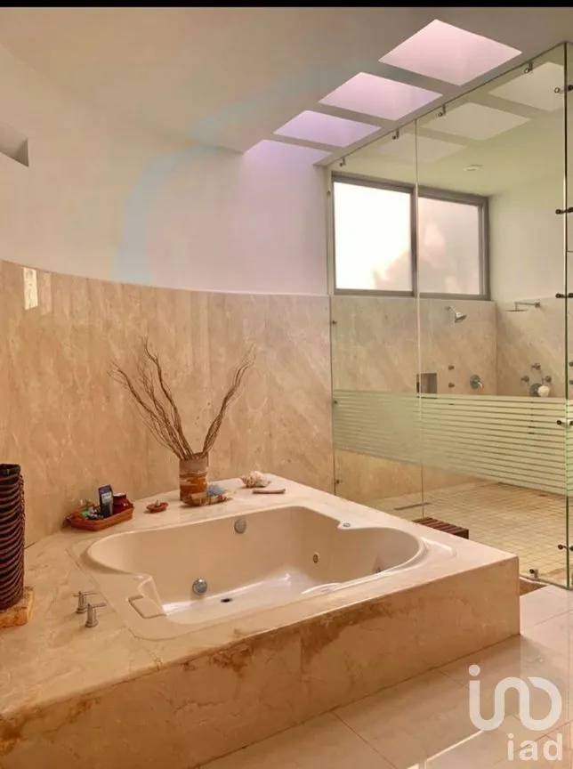 Casa en Venta en Campestre, Mérida, Yucatán | NEX-280969 | iad México | Foto 5 de 8