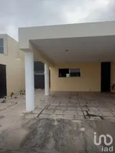 NEX-281144 - Casa en Renta, con 3 recamaras, con 2 baños, con 100 m2 de construcción.