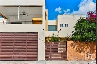 NEX-281150 - Casa en Venta, con 4 recamaras, con 4 baños, con 342 m2 de construcción en San Ramon Norte, CP 97117, Yucatán.