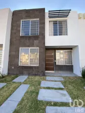 NEX-165713 - Casa en Venta, con 4 recamaras, con 3 baños, con 106 m2 de construcción en Villas de Bonaterra, CP 20296, Aguascalientes.