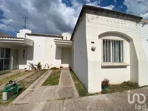 NEX-187070 - Casa en Venta, con 3 recamaras, con 1 baño, con 69 m2 de construcción en Villa Sur, CP 20296, Aguascalientes.