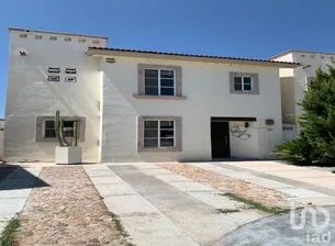NEX-192029 - Casa en Renta, con 3 recamaras, con 2 baños, con 200 m2 de construcción en Rancho Santa Mónica, CP 20286, Aguascalientes.