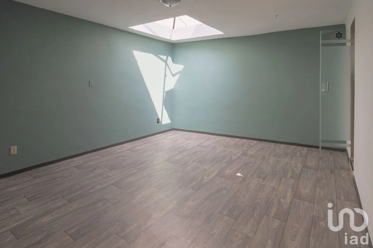 Casa en Venta en Jardines de San Lorenzo Tezonco, Iztapalapa, Ciudad de México | NEX-186316 | iad México | Foto 16 de 31