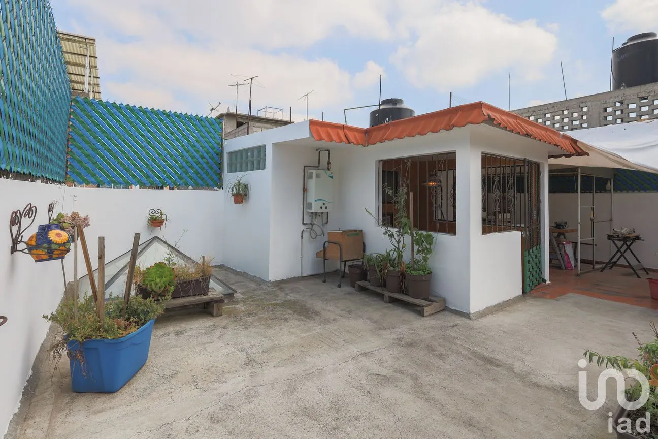Casa en Venta en Jardines de San Lorenzo Tezonco, Iztapalapa, Ciudad de México | NEX-186316 | iad México | Foto 30 de 31