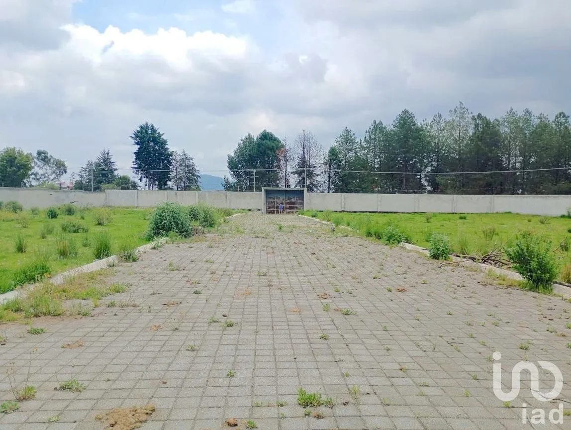 Terreno en Venta en Cacalomacán Centro, Toluca, México | NEX-253435 | iad México | Foto 2 de 13