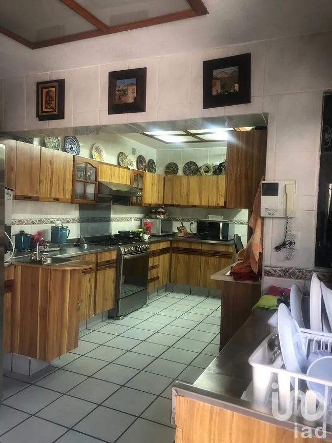 Casa en Venta en Olivar del Conde 1a Sección, Álvaro Obregón, Ciudad de México | NEX-177845 | iad México | Foto 9 de 17
