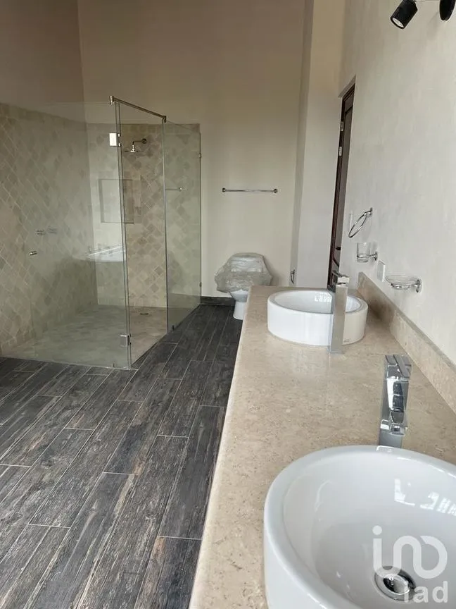 Casa en Venta en Residencial Malanquin la Mesa, San Miguel de Allende, Guanajuato | NEX-193947 | iad México | Foto 12 de 41