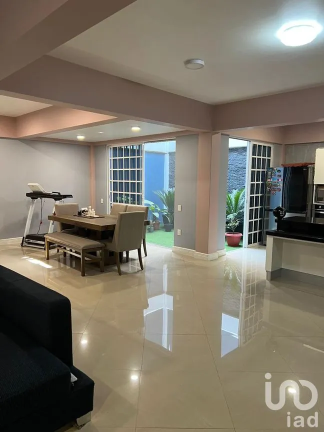Casa en Venta en Jardines de Morelos Sección Fuentes, Ecatepec de Morelos, México | NEX-203809 | iad México | Foto 13 de 17