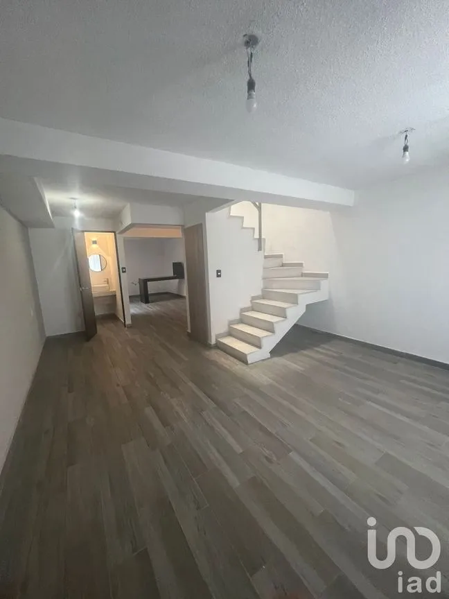 Casa en Venta en Las Américas, Ecatepec de Morelos, México | NEX-233759 | iad México | Foto 2 de 13