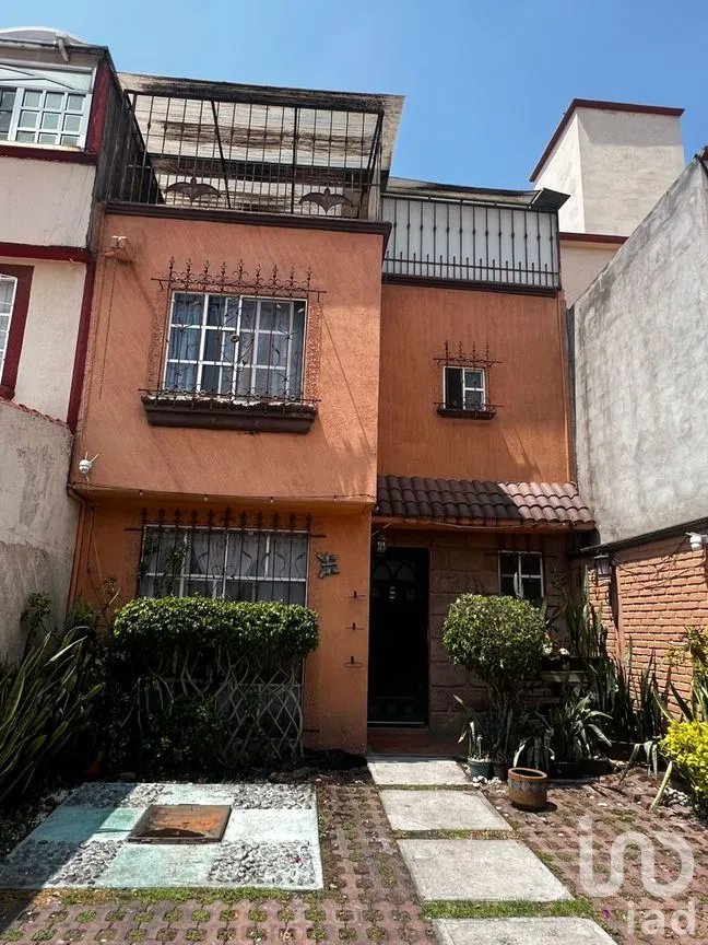 Casa en Venta en Las Américas, Ecatepec de Morelos, México | NEX-238817 | iad México | Foto 1 de 16