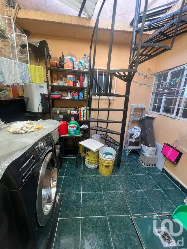 Casa en Venta en Ciudad Azteca Sección Oriente, Ecatepec de Morelos, México | NEX-241954 | iad México | Foto 5 de 9