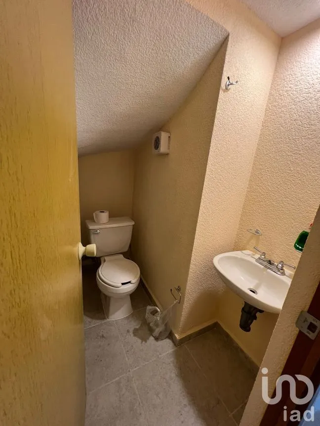 Casa en Venta en Los Héroes Tecámac II, Tecámac, México | NEX-256573 | iad México | Foto 10 de 16