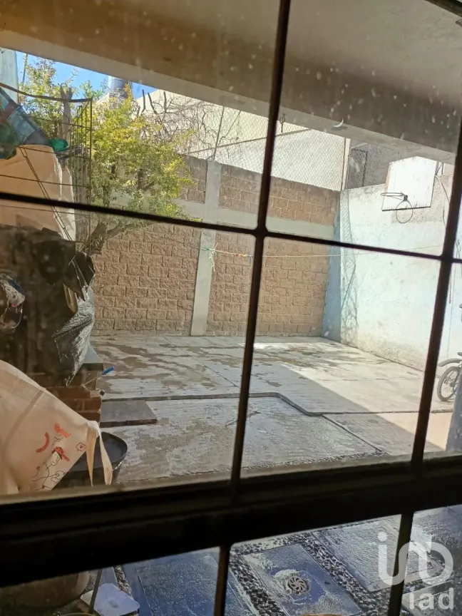 Casa en Venta en Jardines de Morelos Sección Ríos, Ecatepec de Morelos, México | NEX-172463 | iad México | Foto 7 de 15