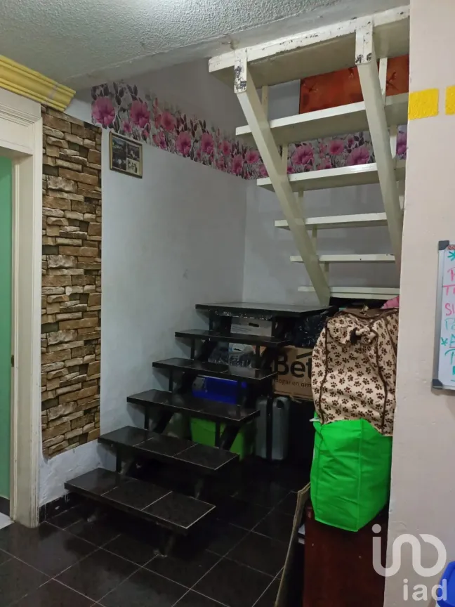 Casa en Venta en Jardines de Morelos Sección Ríos, Ecatepec de Morelos, México | NEX-172463 | iad México | Foto 2 de 15