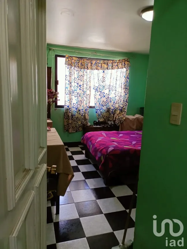 Casa en Venta en Jardines de Morelos Sección Ríos, Ecatepec de Morelos, México | NEX-172463 | iad México | Foto 3 de 15