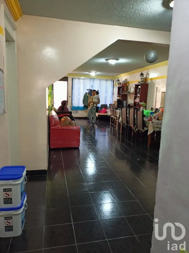 Casa en Venta en Jardines de Morelos Sección Ríos, Ecatepec de Morelos, México | NEX-172463 | iad México | Foto 6 de 15