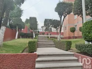 NEX-213862 - Departamento en Renta, con 2 recamaras, con 2 baños, con 82 m2 de construcción en Lomas de Atizapán, CP 52977, México.